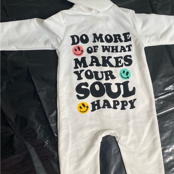 Girls 18-24 New Tags Still On Winter Bundle - Picture 8 of 13